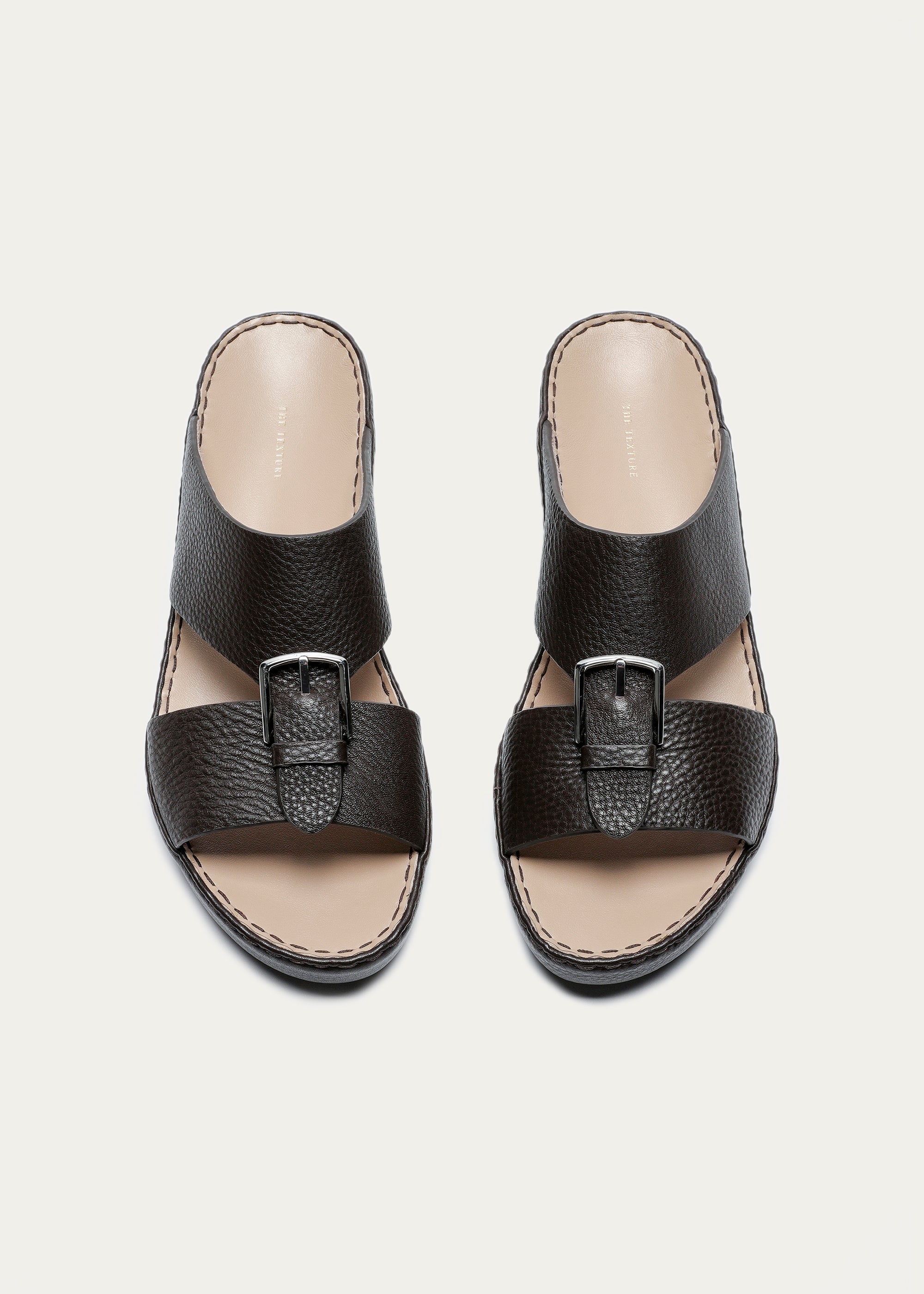 BELT BUCKLE GRAIN LEATHER SANDALS-SUPER SOFT SERIES-BLACK CHOCOLATE